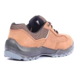 взуття з алюмінієвим підноском